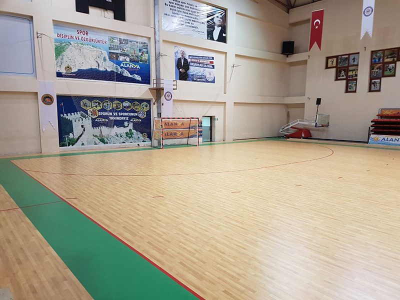 Alanya Belediyesi Murat Paşa Spor Salonu P2 Pvc Zemin Kaplama Uzem Yapı 0212 620 39 65