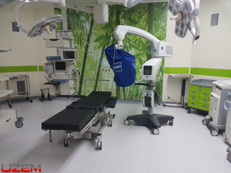 Azerbaycan Bakü Bone Dea Hospital ameliyathane PVC zemin kaplama – hijyenik ve antistatik zemin uygulaması